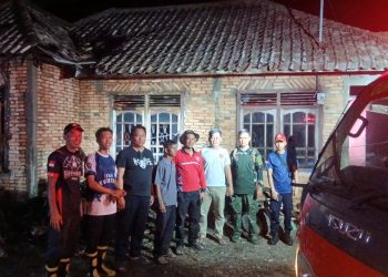 Rumah Warga Panang Jaya Muara Enim Terbakar, Warga Bergerak Cepat Selamatkan Anak