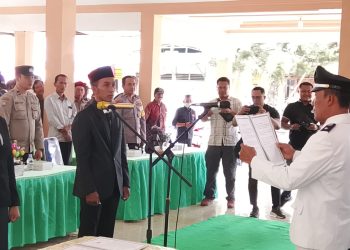Kades Bendorejo Lantik Dua Perangkat Desa, Camat Tekankan Disiplin dan Penguasaan Teknologi