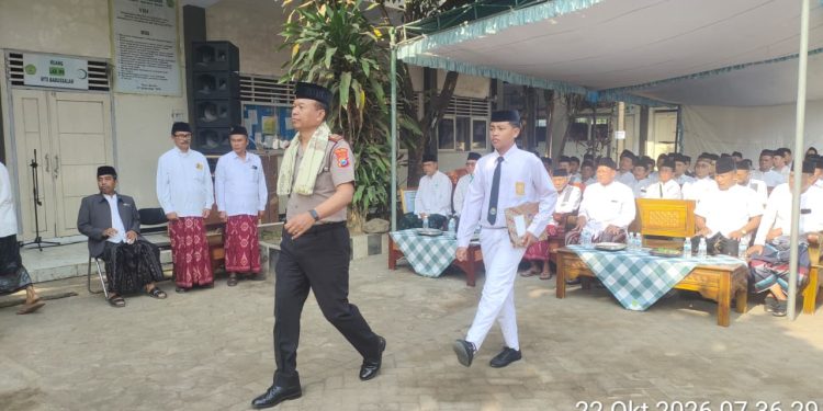 Kapolsek Pagelaran AKP Umarji Hadiri Hari Santri di Ponpes Babussalam, Ajak Santri Jaga Persatuan