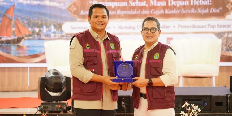Bupati Bantaeng Buka Seminar Kesehatan Reproduksi, 300 Perempuan Dapat Layanan Pap Smear Gratis