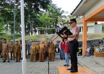 Kapolsek Wanasalam Jadi Pembina Upacara di SMKN 1 Wanasalam, Tanamkan Disiplin dan Kesadaran Hukum